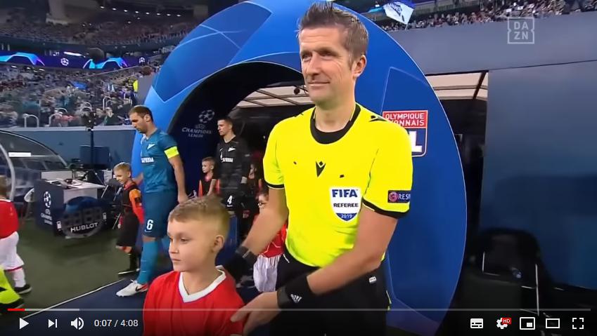 คลิปไฮไลท์ฟุตบอลยูฟ่า แชมเปี้ยนส์ ลีก เซนิต เซนต์ ปีเตอร์สเบิร์ก 2 - 0 โอลิมปิก ลียง